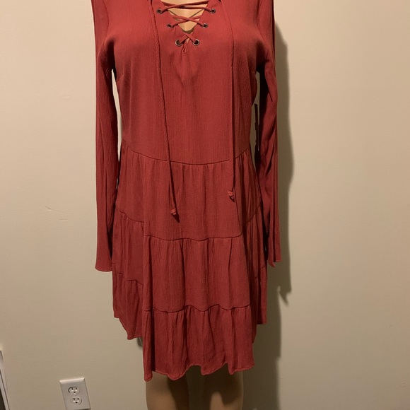 Junior lace up tier dress size XS color rusty bric - Picture 2 of 11